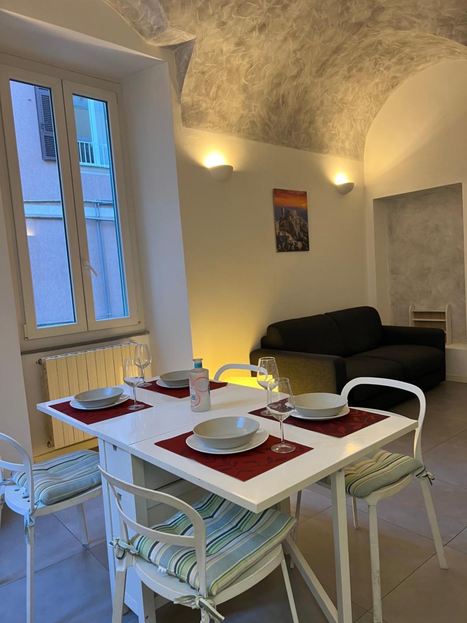 Hab Agostino Apartment Специя Екстериор снимка